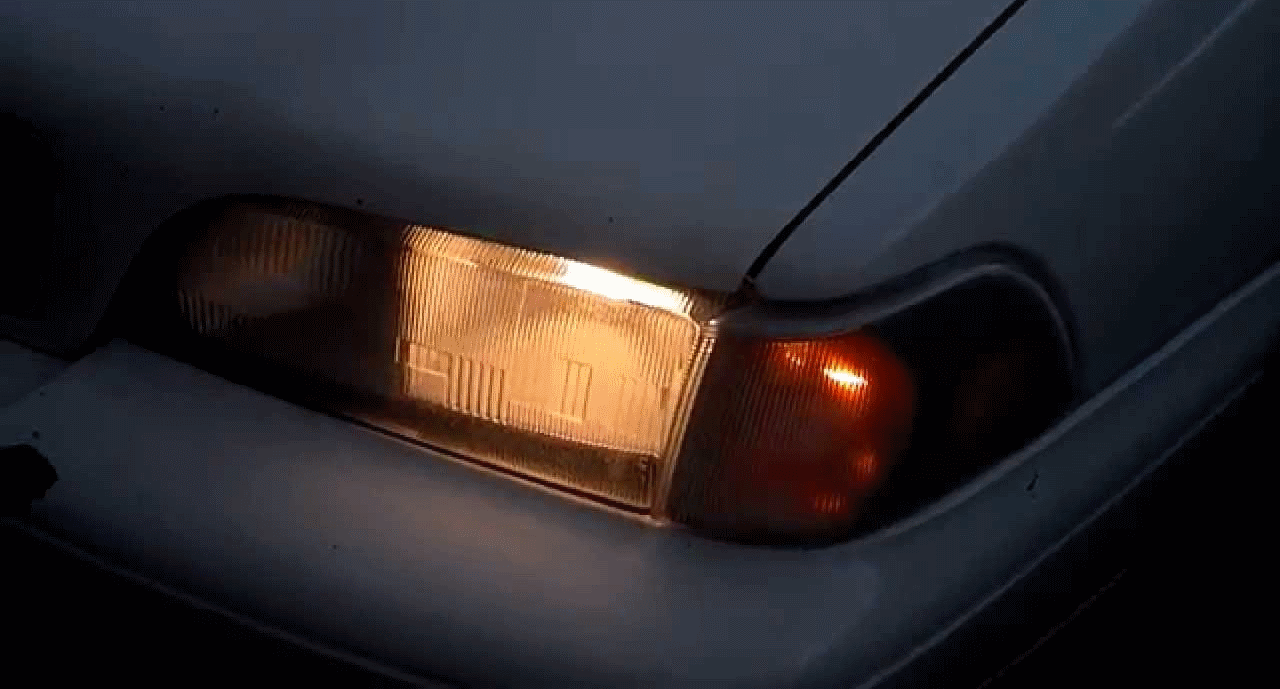 Waikato Police Fining $150 for Non-Working Headlights