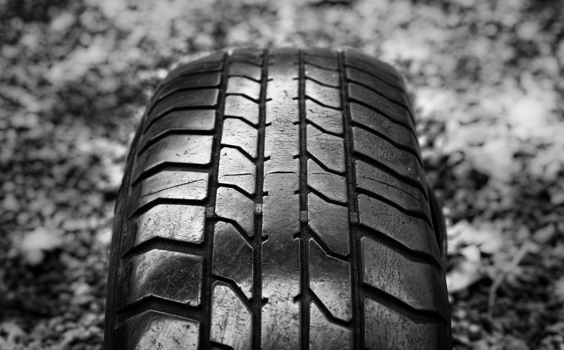 Monochrome Tyre