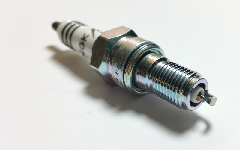 spark-plug-2801172_1920-trimmed Spark Plug