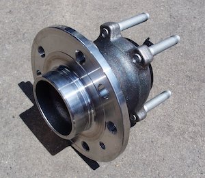 Wheel hub bearing assembly