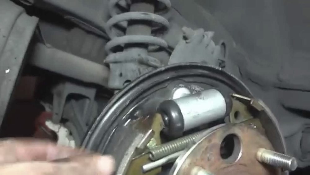 brake-wheel-cylinder-replacement-service-in-hamilton