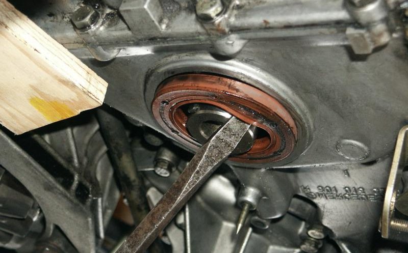 crankshaft-seal Crankshaft seal replacement Hamilton NZ