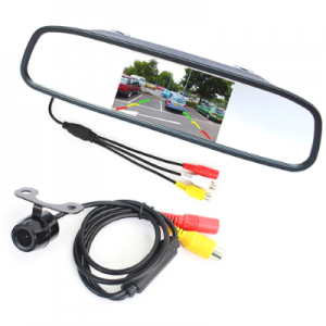 Reversing camera display showing parking guidelines