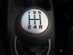 Manual transmission gearbox repair in Hamilton