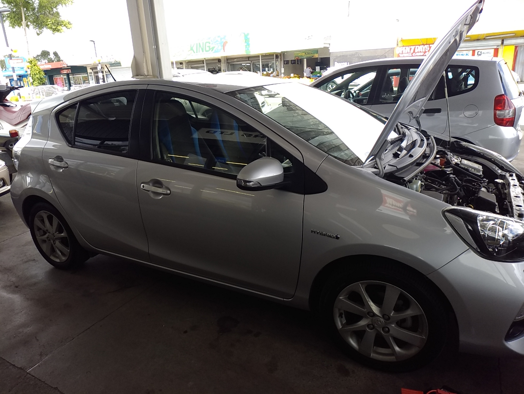 How to Correctly Jump Start a Hybrid