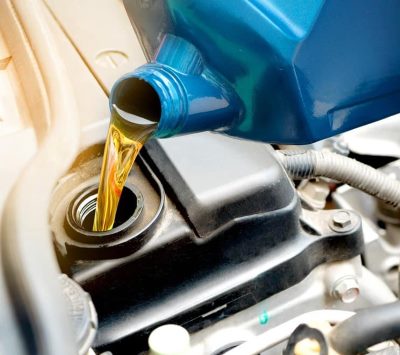 Engine oil change service in Hamilton