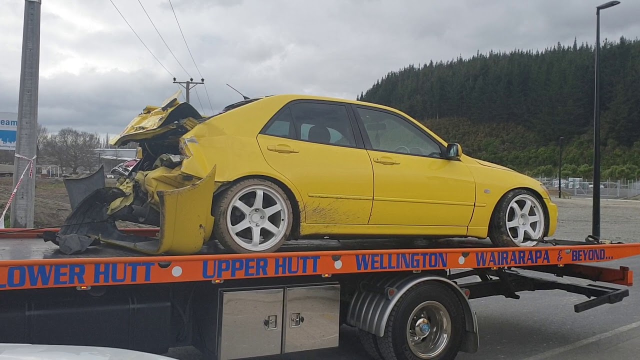 Car-Being-Towed Car-Being-Towed