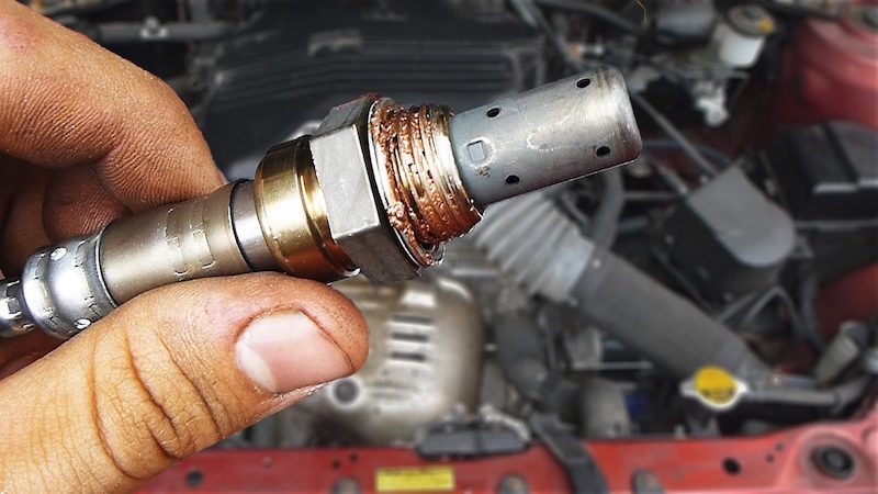 oxygen-sensor-replacement-hamilton-1 Replacement oxygen sensor for a vehicle exhaust